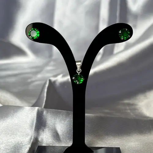 Conjunto Aretes/Dije Circón Esmeralda — imagen 1