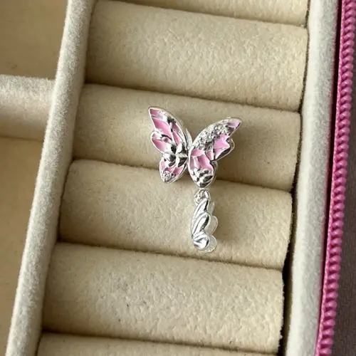Charm Mariposa Rosa Esmaltada Circones — imagen 2