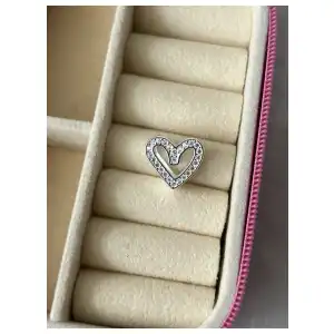 Charm Corazón Circones miniatura 2